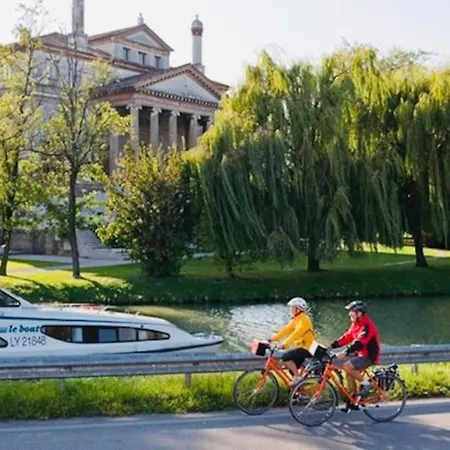 Annahouse, 25 Minutes By Train From Venice Marano Veneziano Exterior photo