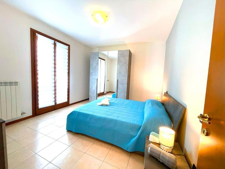 Annahouse, 25 Minutes By Train From Venice Marano Veneziano