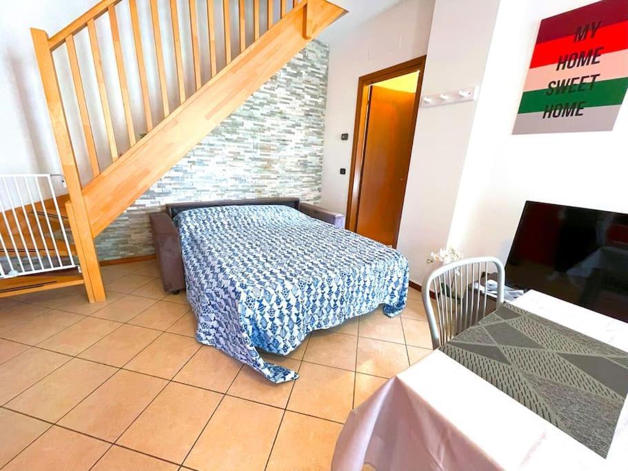 Annahouse, 25 Minutes By Train From Venice Apartment *
