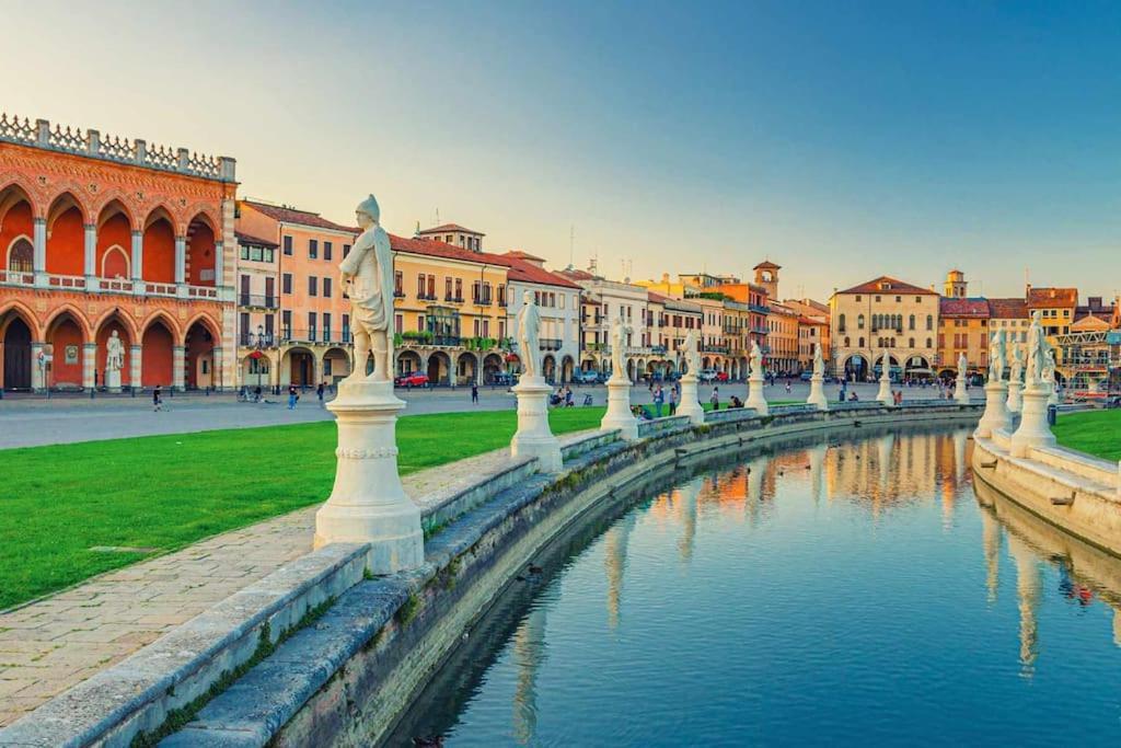 Annahouse, 25 Minutes By Train From Venice Apartment Marano Veneziano